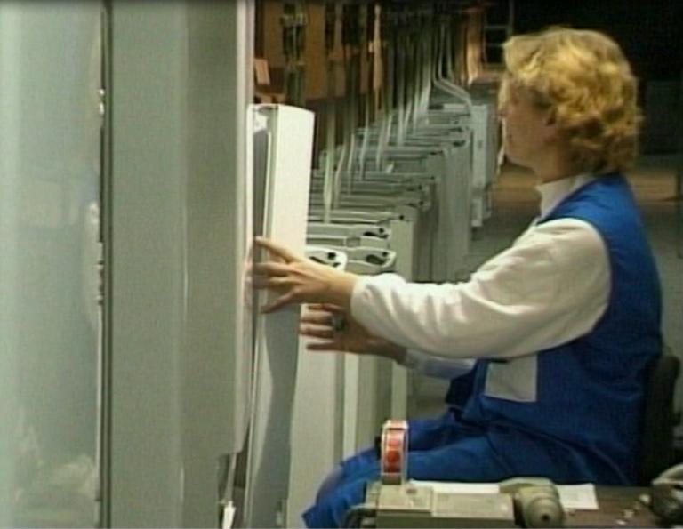 CONTROLEUSE PEINTURE  (années 1990)