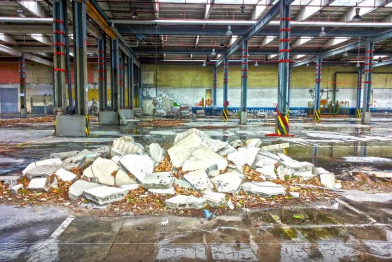 Usine en friche 2